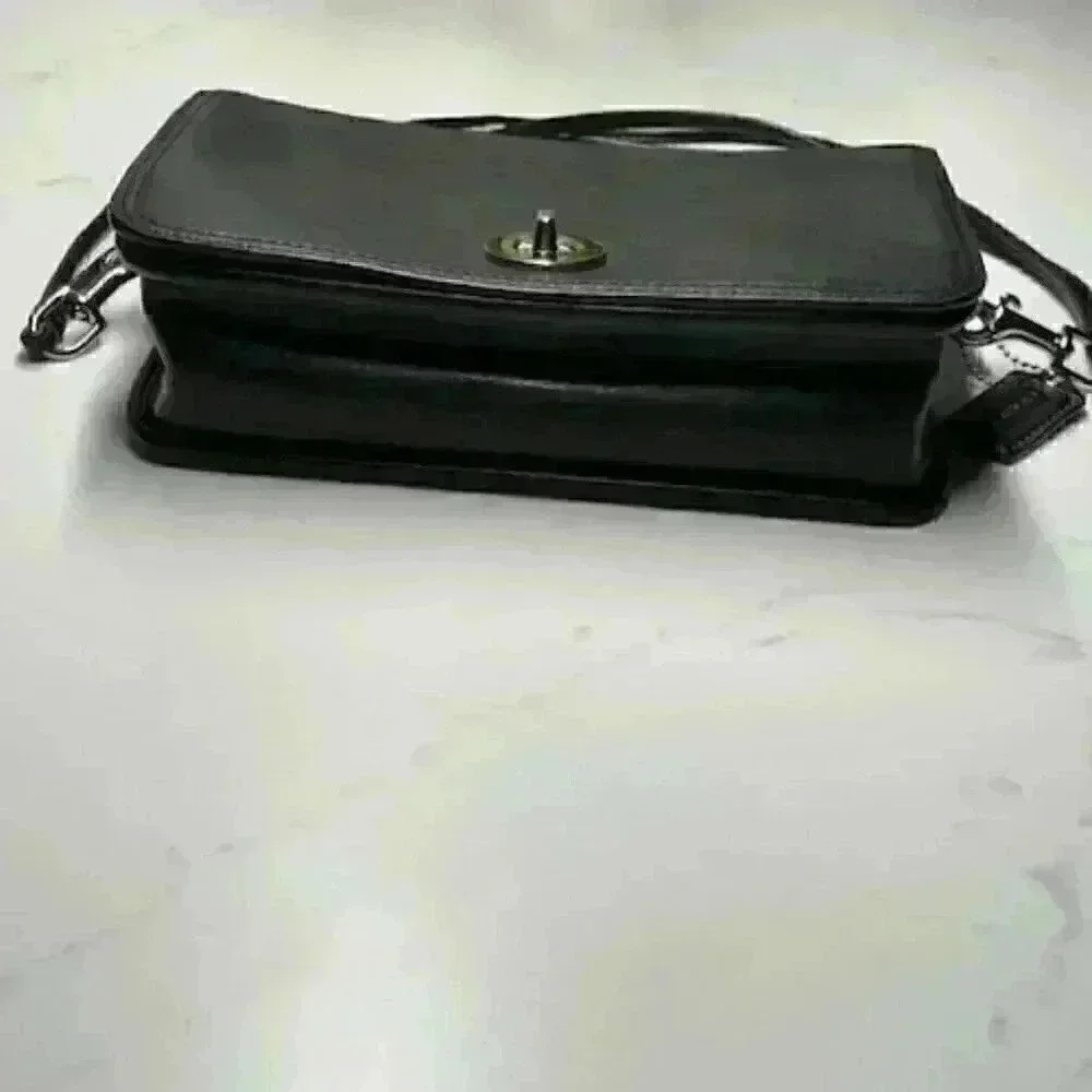 Coach Penelope 23403 Black Leather Turnlock Flap Crossbody Shoulder Bag Purse